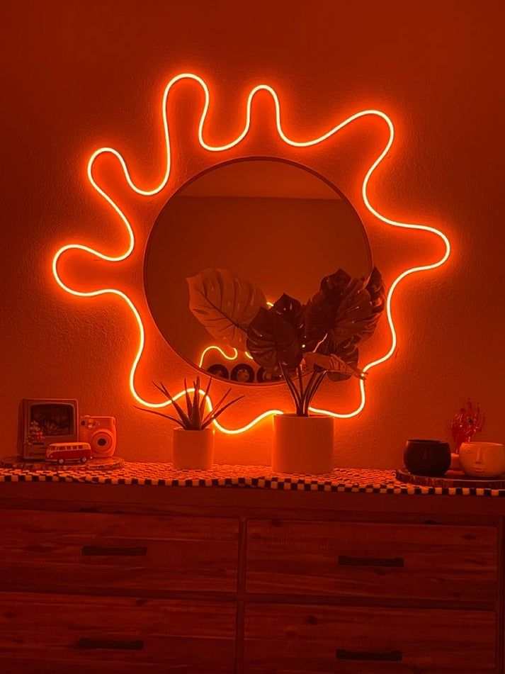 Smart Neon Strip™ - Vergeet een saaie slaapkamer!