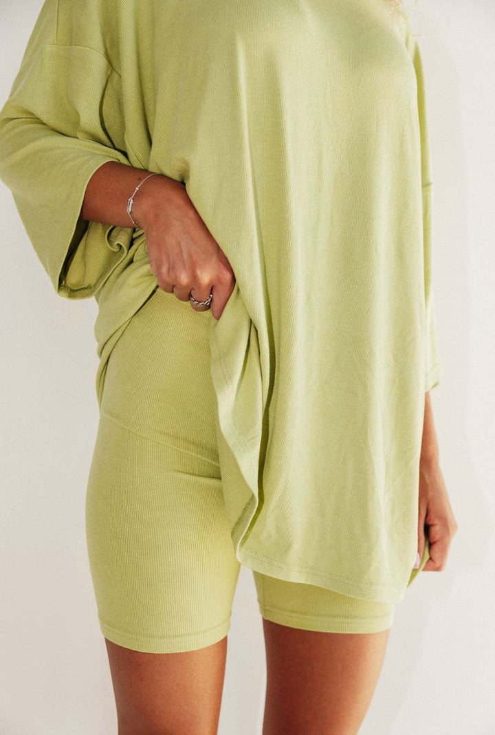 Silsy™ - Oversized T-shirt en biker short set