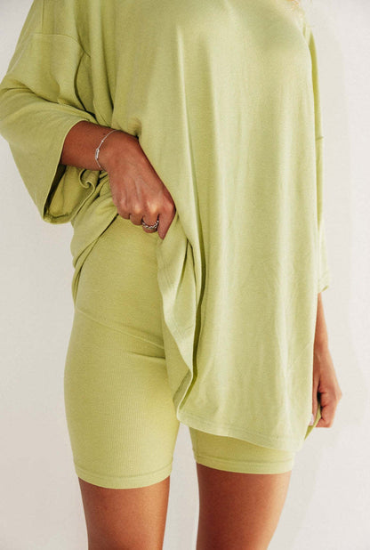 Silsy™ - Oversized T-shirt en biker short set
