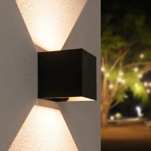 UpLight™️ -  Luxueuze LED Wandlamp