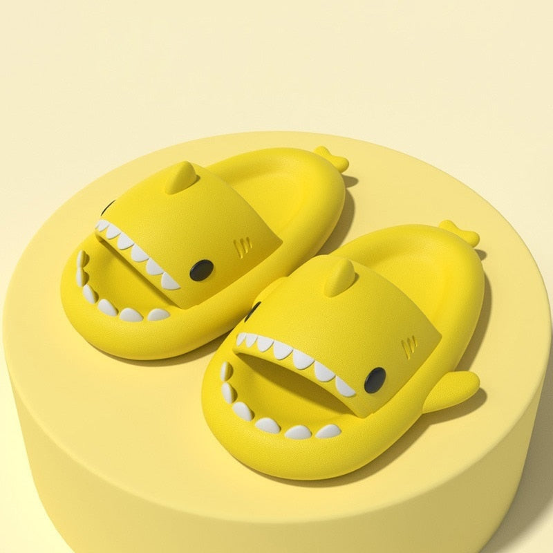 Comfysharkz™ Pro - De meest comfortabele slippers van dit seizoen!